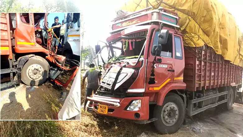 Breaking: Head-on collision between dumper sold chassis and truck at Khairagarh's Sandi turn. Breaking:खैरागढ़ के संडी मोड़ पर डंफर सोल्ड चेचिस व ट्रक मे आमने- सामने टक्कर..