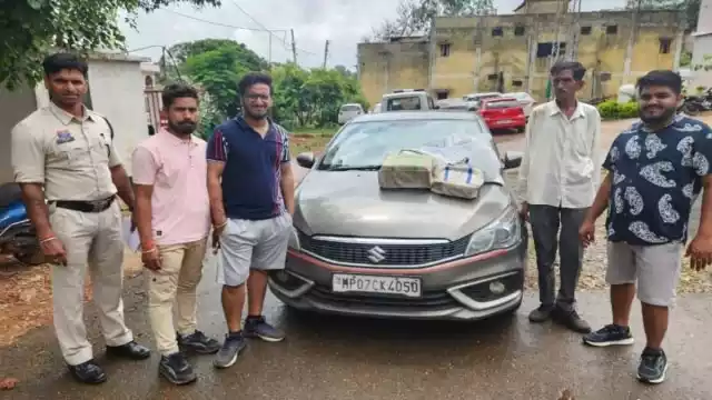 चांदी के अवैध परिवहन, 38 किलो चांदी के साथ 4 आरोपी पकड़ाए