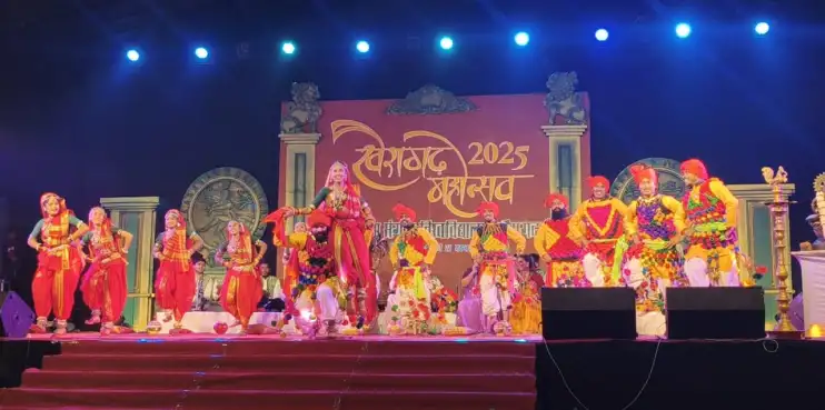 तीन दिवसीय भव्य खैरागढ़ महोत्सव का रंगारंग शुभारंभ