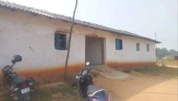 प्राइवेट स्कूल की छात्रा ने स्टडी रूम में लगा ली फांसी, सुसाईड नोट से खुला स्कूल प्राचार्य का डर्टी गेम, हुआ गिरफ्तार