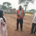 District member takes a tough stand on the irregularities in the paddy procurement center धान खरीदी केंद्र में अव्यवस्थाओं पर जिला सदस्य का सख्त रुख