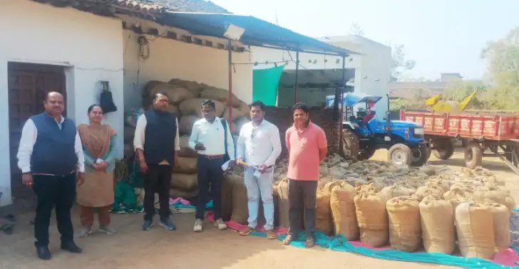 धान खरीदी केंद्र अनियमितता, ठाकुरटोला उपार्जन प्रभारी निलंबित, कई केन्द्रो पर है शिकायत पर अधिकारी करते है खाना पूर्ति 