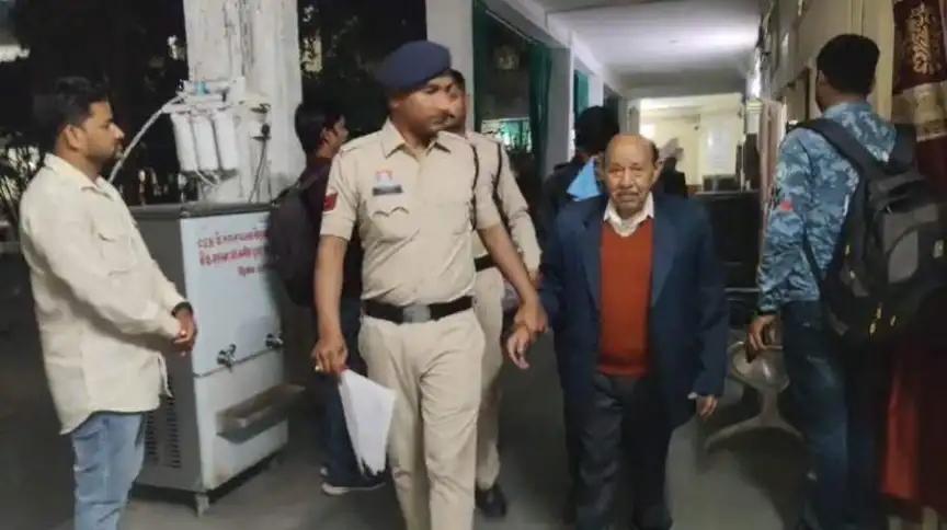 पोरा बाई नकल प्रकरण में आखिरकार हुई सजा, निचली अदालत का फैसला हुआ ख़ारिज, 4 आरोपियों को 5-5 साल की सजा,