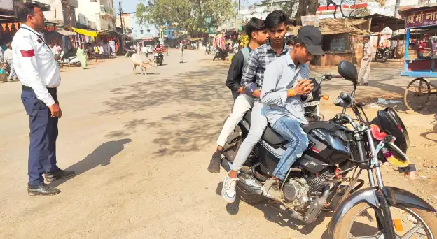 होली पर्व के पहले सख्तीः शराबी वाहन चालकों पर कार्रवाई, 25 लोगों का लाइसेंस होगा निलंबित