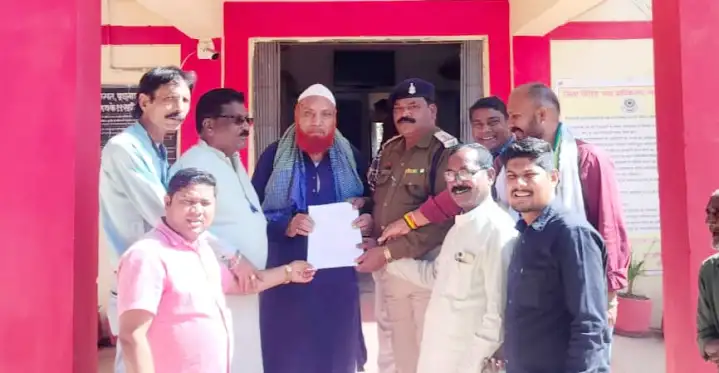 SIR के प्रारूप 07 में भ्रामक जानकारी, जीवित को बताया मृत, FIR की मांग 
