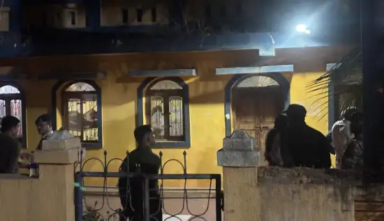 A CAF jawan committed suicide by shooting himself in the Udaipur palace of a former MLA, taking the step the day after returning from leave. पूर्व MLA के उदयपुर पैलेस में CAF जवान ने खुद को गोली मारकर दी जान, छुट्टी से लौटने के अगले दिन उठाया कदम