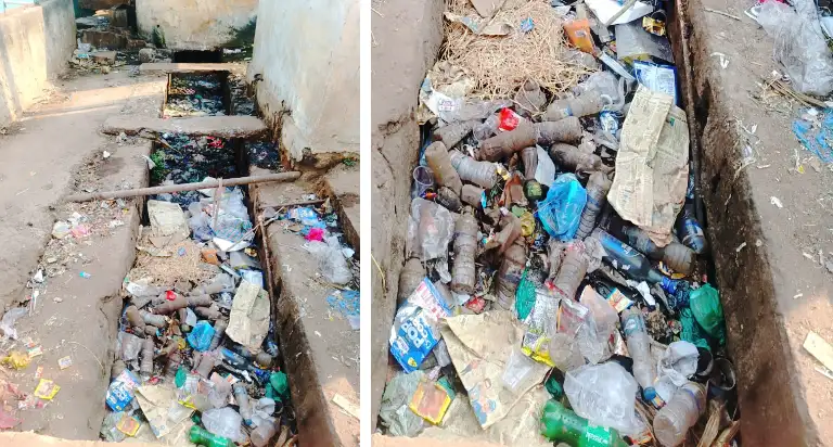 नालियों में बजबजा रही गंदगी,नहीं हो रही नियमित सफाई, बदबू से परेशान आम जनता