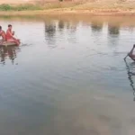 While bathing in a dam, the pregnant mother jumped into the dam to save her daughter, resulting in their death. डेम में नहाते हुए बेटी के फिसले पैर, बेटी को बचाने गर्भवती मां कूद गई डेम में, दोनों की हुई मौत 