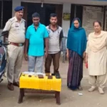 Crime: चोरी मामले पर घरेलू कामगार सहित तीन आरोपी गिरफ्तार, चोरी के जेवरात एवं अन्य सामान बरामद
