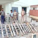 पुलिस ने अंतरराज्यीय सोलर चोर गिरोह का पर्दाफाश, 32 लाख की चोरी के 3 आरोपी गिरफ्तार