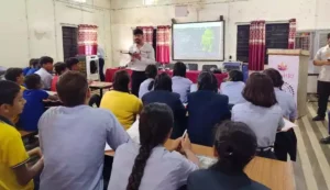 विद्यार्थियों ने आर्टिफिशियल इंटेलिजेंस, रोबोटिक्स, ड्रोन एवं 3डी प्रिंटिंग तकनीकों को नजदीक से समझा