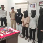 Online betting and cyber fraud gang busted KCG पुलिस की बड़ी कार्रवाई: ऑनलाइन सट्टा और साइबर फ्रॉड गिरोह का भंडाफोड़, 4 आरोपी गिरफ्तार, करोड़ों के ट्रांजेक्शन का खुलासा