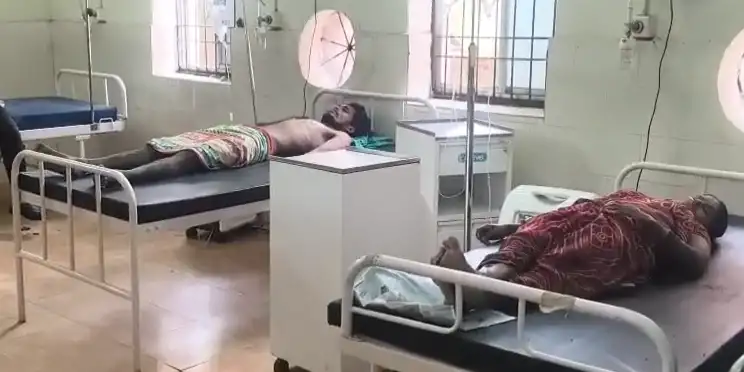 खेत में करंट लगने से किसान की मौत, दो घायल; बिजली विभाग पर लापरवाही का आरोप