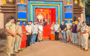 गणेश विसर्जन से पहले  पंडाल में पहुंचा प्रशासन: कलेक्टर-SP ने   का किया निरीक्षण, सुरक्षा व्यवस्था के दिए निर्देश