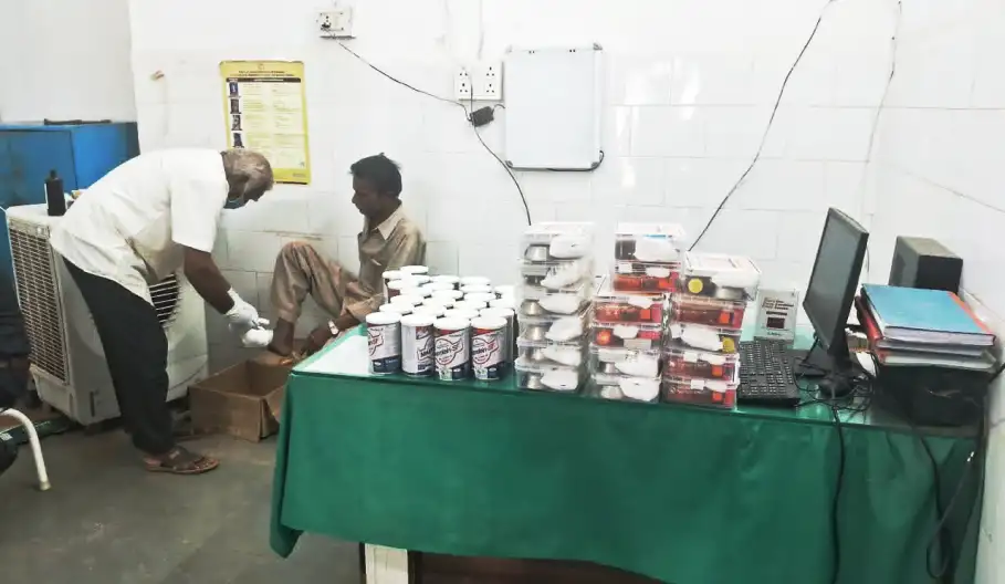 Health camp under National Leprosy Eradication Programmeराष्ट्रीय कुष्ठ उन्मूलन कार्यक्रम के तहत स्वास्थ्य शिविर, 60 मरीजों को मिला उपचार एवं परामर्श