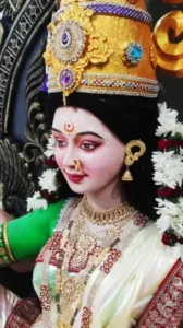 शारदीय नवरात्र पर्व: शक्ति मंदिरों में आस्था की जोत,जगह-जगह स्थापित देवी की प्रतिमाएं