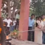 जब बेटी ने निभाया बेटे का फर्ज: पिता को मुखाग्नि देकर आराध्या ने लिख दी एक नई इबारत