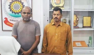 बेरोजगारों को वर्दी दिलाने का झांसा : बस्तर फाइटर भर्ती के नाम पर 30 लाख की ठगी, लम्बी जाँच के बाद 2 आरोपी गिरफ्तार 